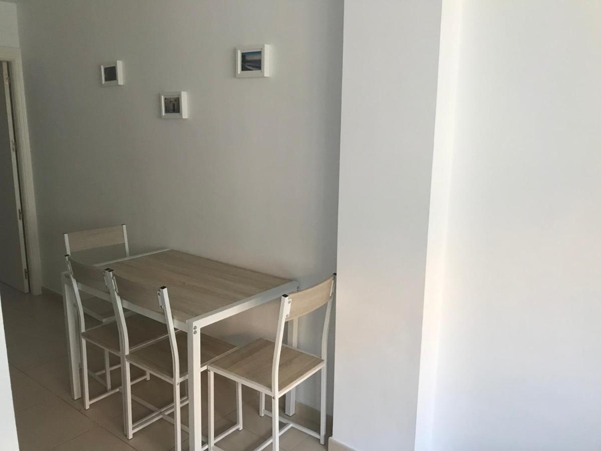 Ilios Apartamentos Málaga Kamer foto